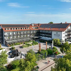 Bauer Und Restaurant Hotel Feldkirchen (Upper Bavaria)