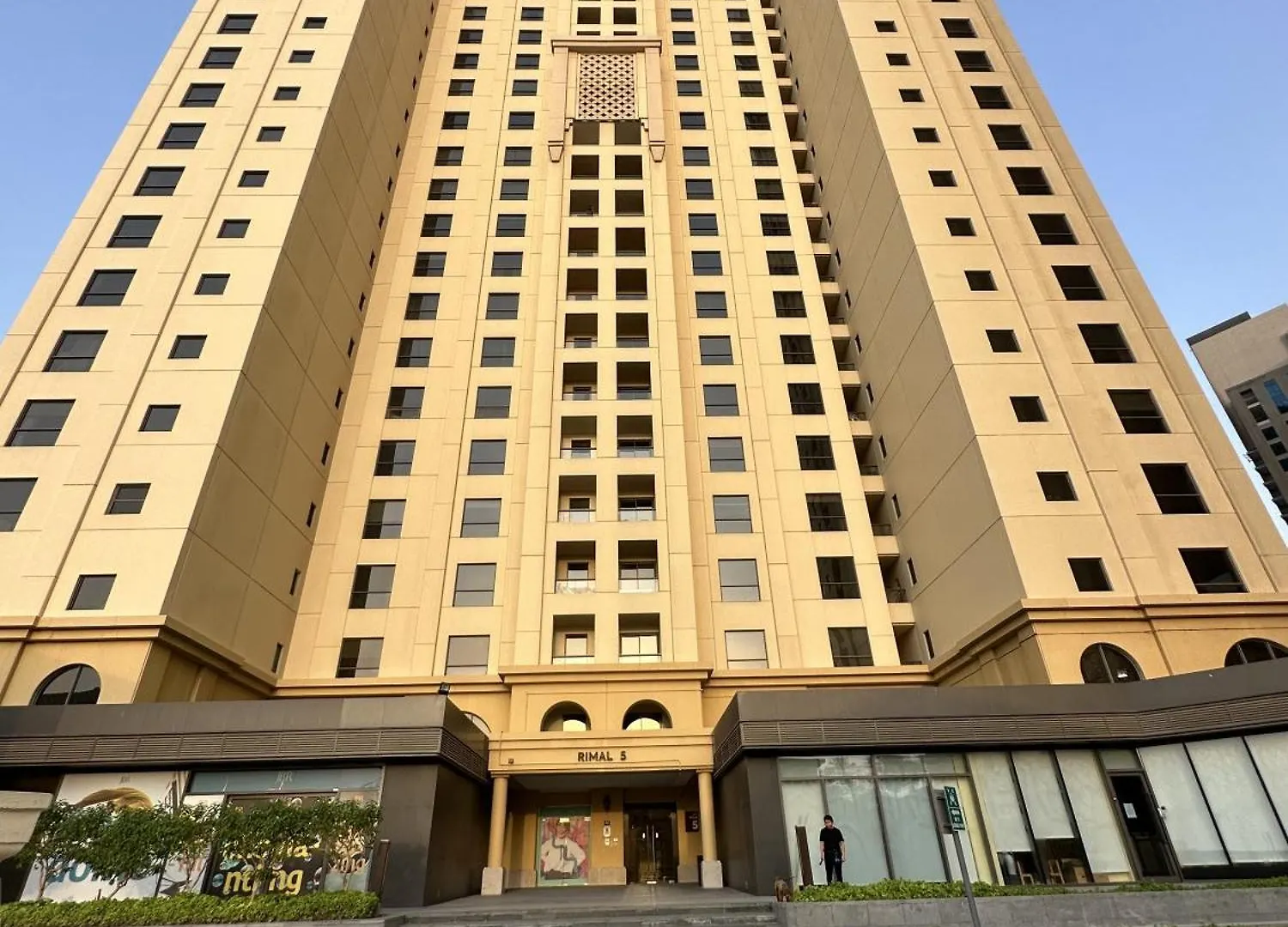 Alphatel Beach Hostel Jbr Дубай