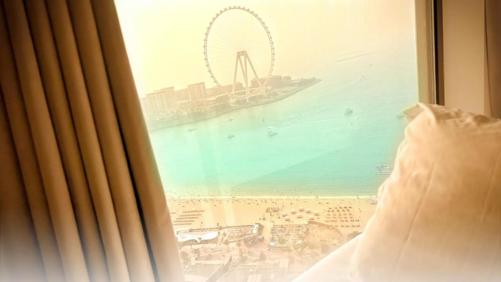 Alphatel Beach Hostel Jbr Dubai