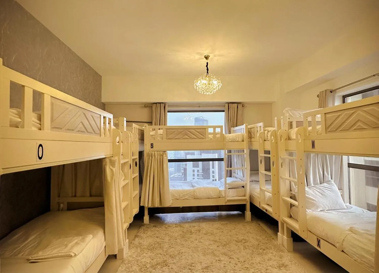 Alphatel Beach Hostel Jbr Dubai