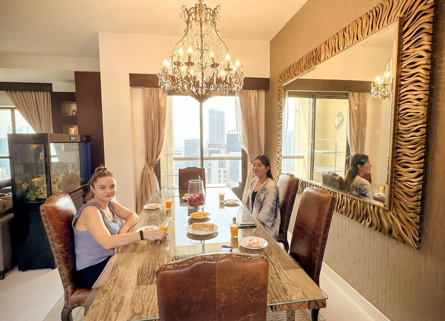 Alphatel Beach Hostel Jbr Dubai